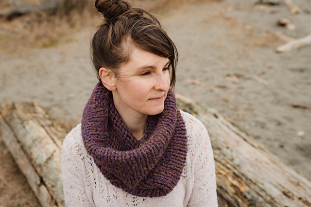 Devra Cowl