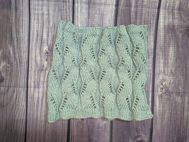 Tangle Falls Cowl