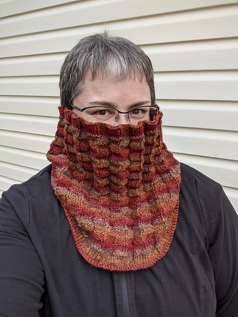 Stantorre Cowl
