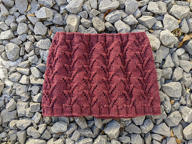Spyrie Cowl