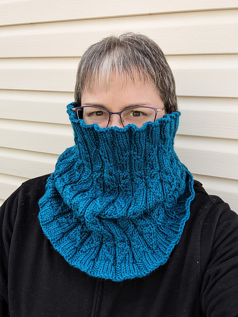 Clummen Cowl