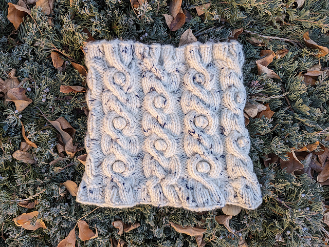 Ginnra Cowl