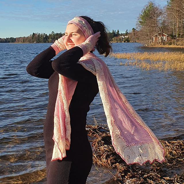 Halo Blush Scarf