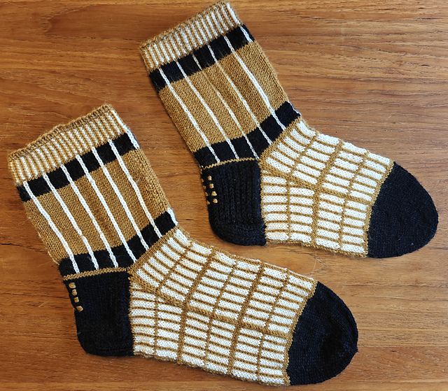 Mairea socks