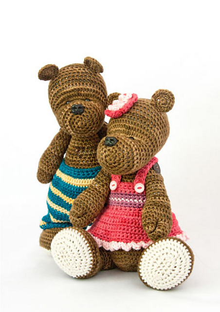 P27-Patti and Pete the Twin Bears
