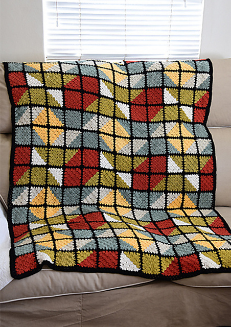 P66 Venda Throw