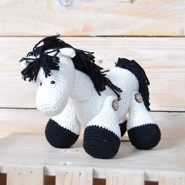 P87-Bianca the Horse