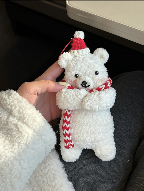 Santa Bear Hug Airpods Pouch
