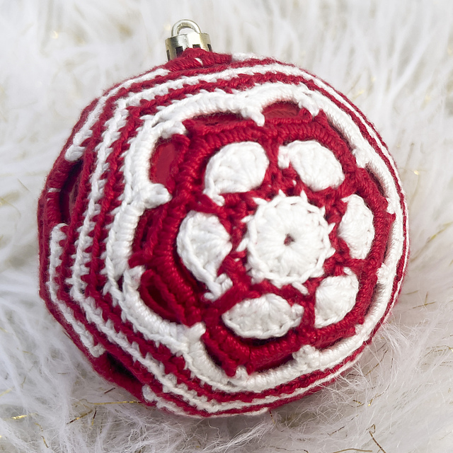 CHRISTMAS JEWELS Bauble 10