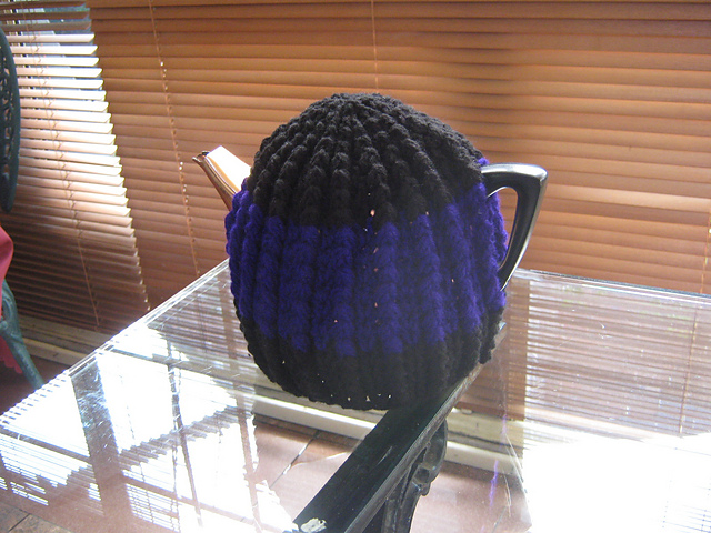Doulton Tea Cosy