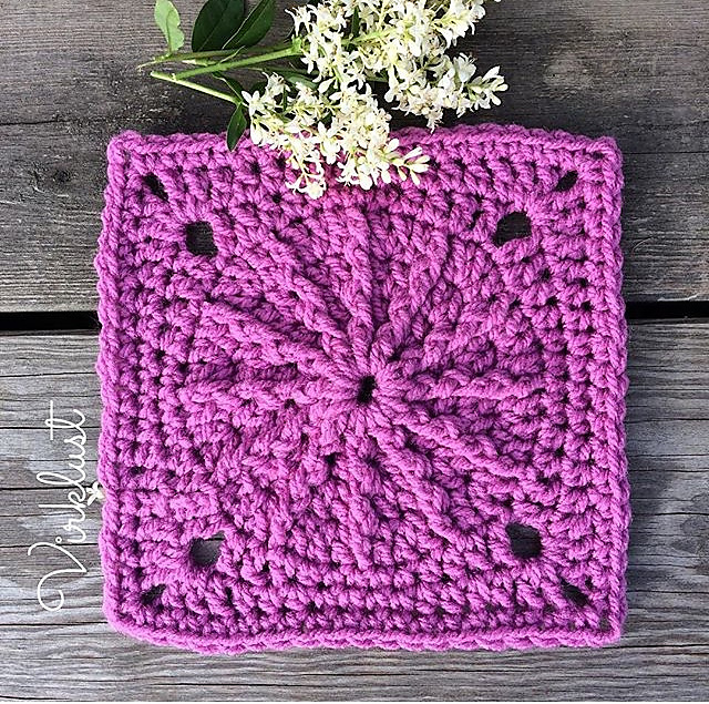 Ravelry: Sol pattern by Karin Åshammar/Virklust