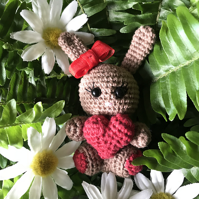 Lovis lovebunny