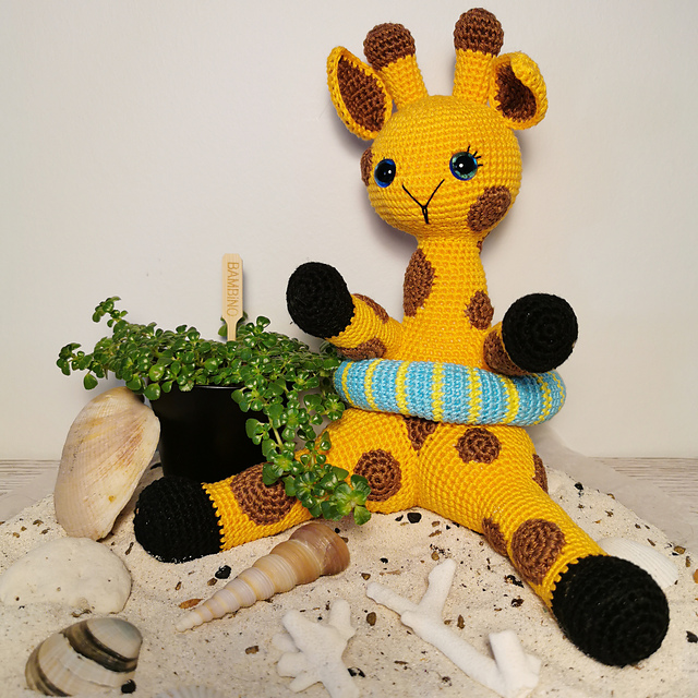 Chica Giraffe