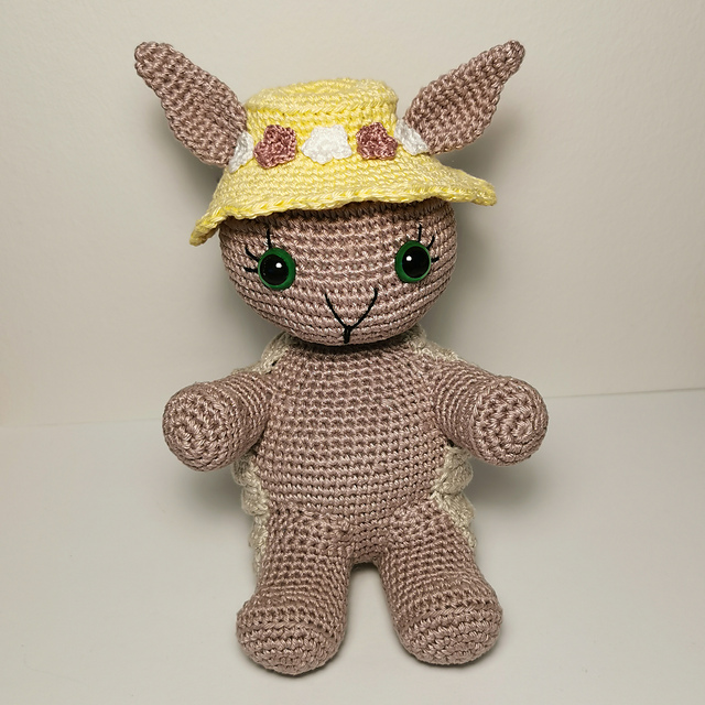 Olivia Armadillo