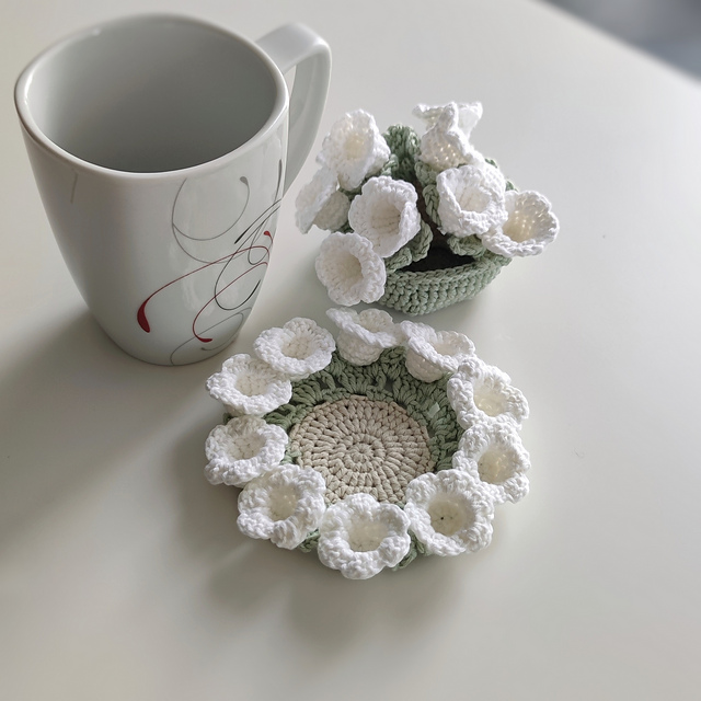 Ravelry: Crochet lily of the valley coaster pattern by Vita Lavriv
