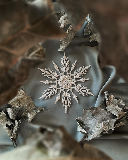 Snowflake 16