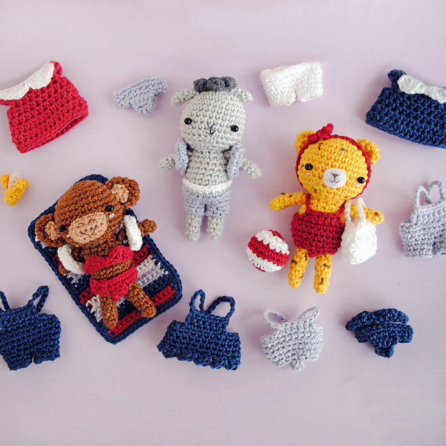 Animals in Summer Outfits