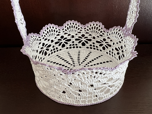 Basket with Lilac Trim