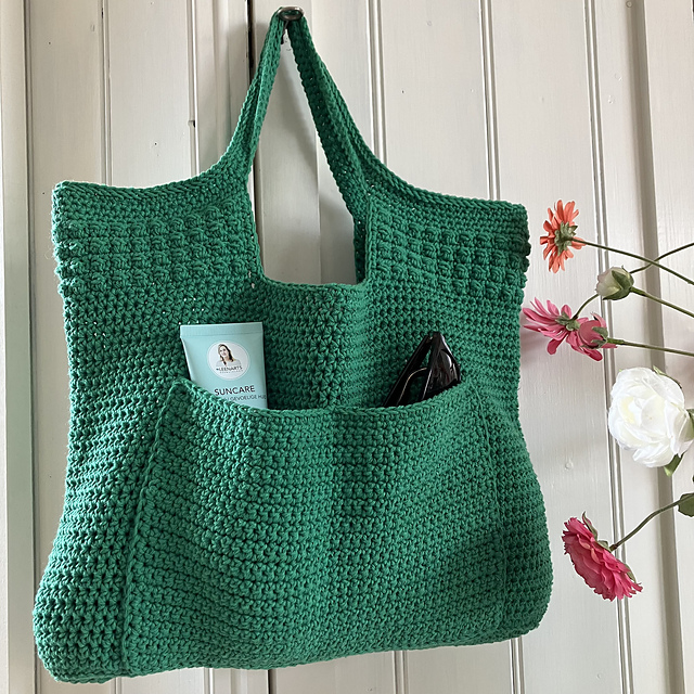 Crochet bag SAGA