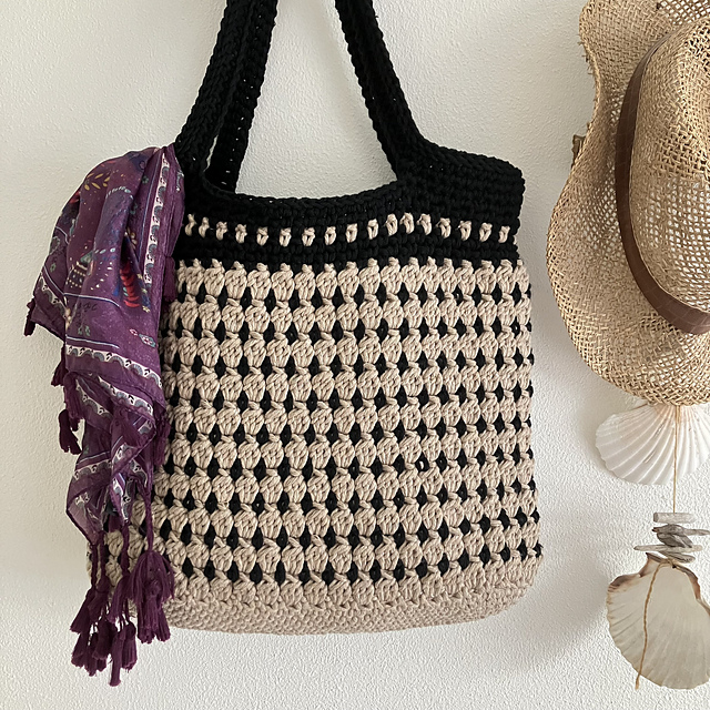 Crochet bag MELLOW