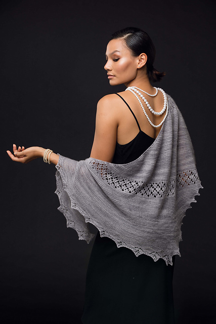 #03 Sawtooth Edge Shawl