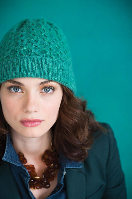 #05 Honeycomb Hat