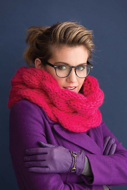 #16 Tuck Stitch Cowl