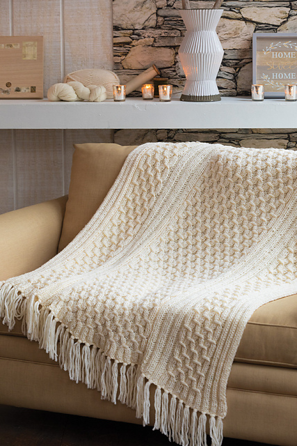 #09 Fringed Blanket