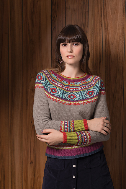 Persian Yoke Pullover