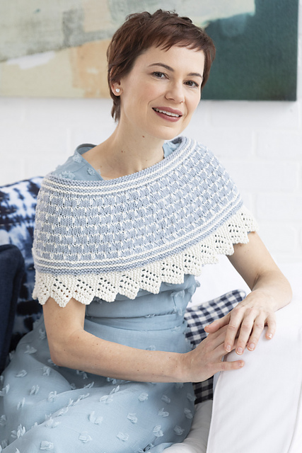 #08 Lace Edge Cowl