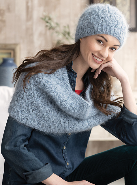 #03 Brocade Cowl  and Hat