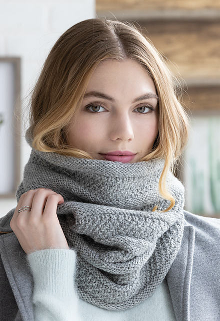 #01 Cowl/ Snood