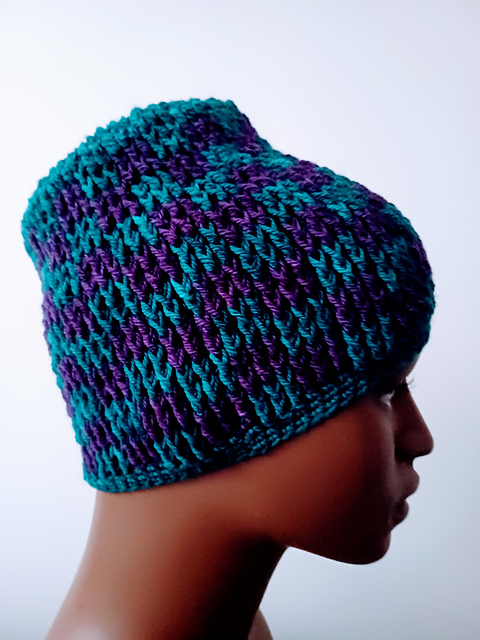 Two-Color Post Stitch Hat