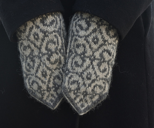 Turkish Mittens