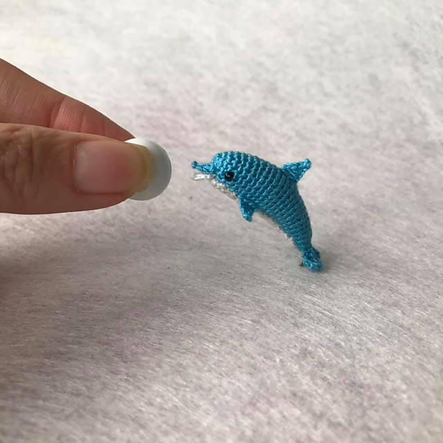 Ravelry: Tiny Dolphin pattern by Vũ Vương Mai Trâm