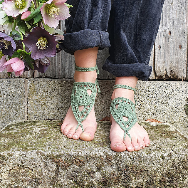 WAYFARER BAREFOOT SANDALS