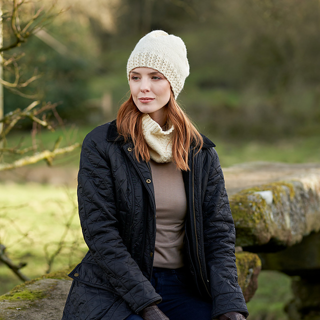 Oakworth Ladies Cabled Accessory Set