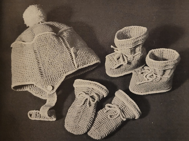 Crocheted "After Ski" Set