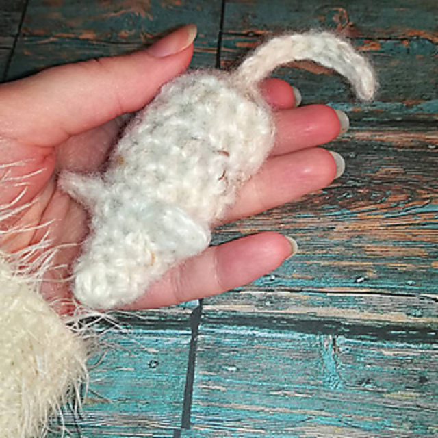 Ravelry: Ice Mice pattern by Lavinia Clearwater