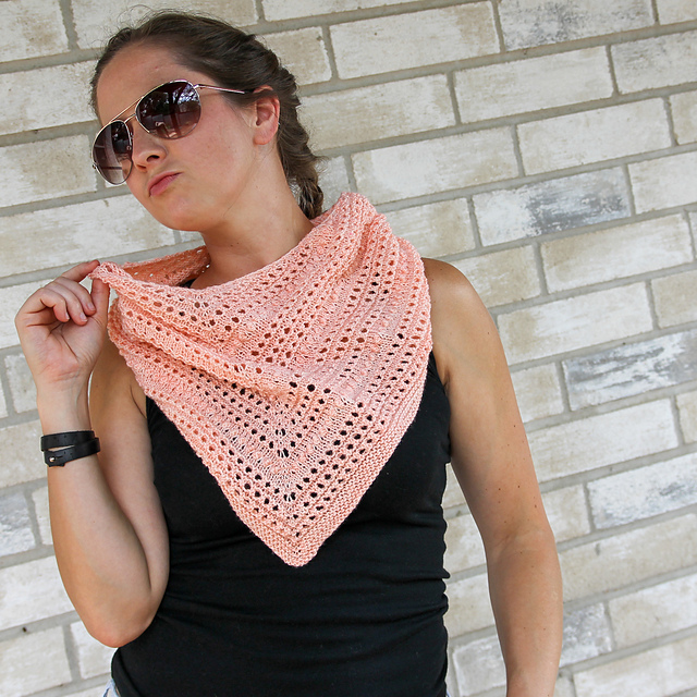 Gooseberry Falls: Popcorn Stitch Bandana Cowl