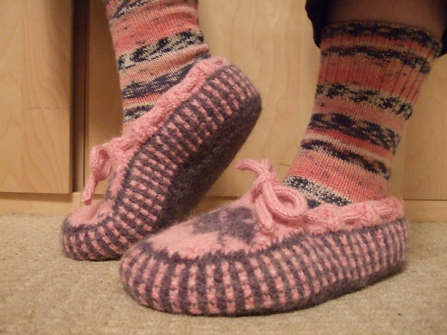 Man's slippers