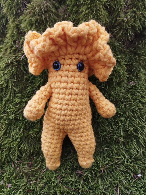 Chanterelle mushroom amigurumi