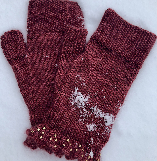 Mutianyu Mitts