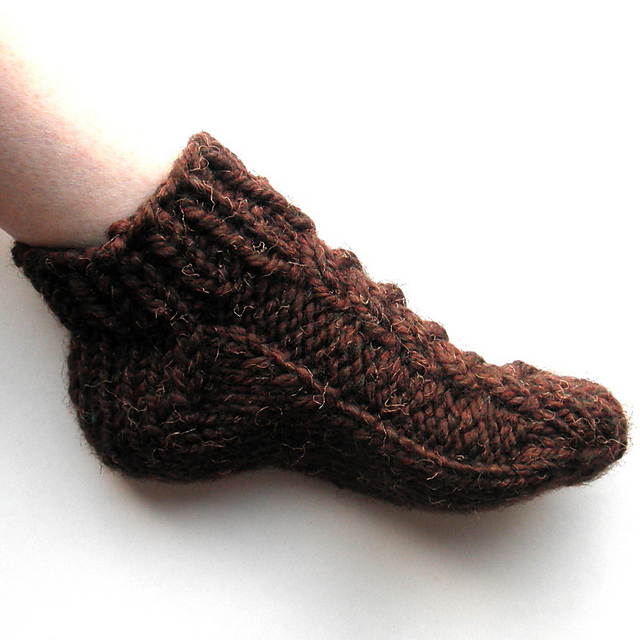 Braided Cable Slipper Socks