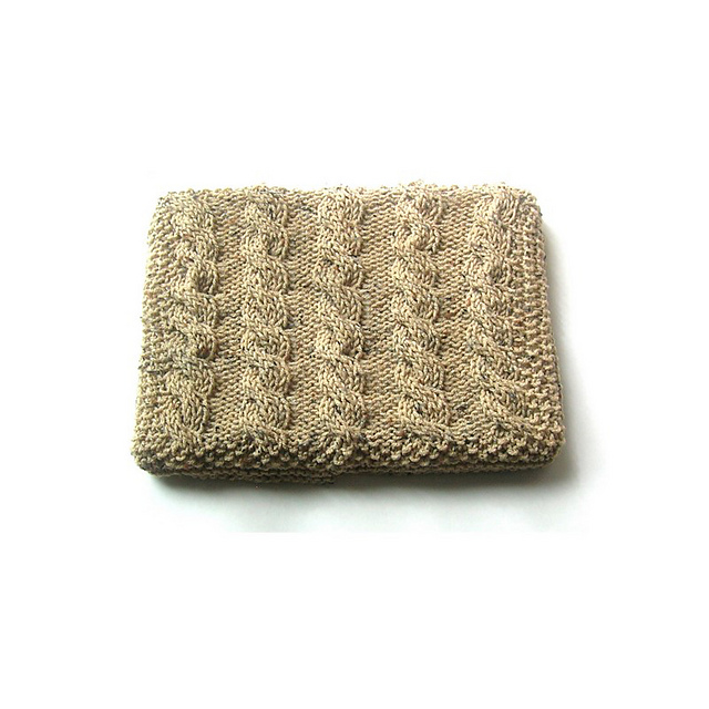 Cabled Laptop Cover