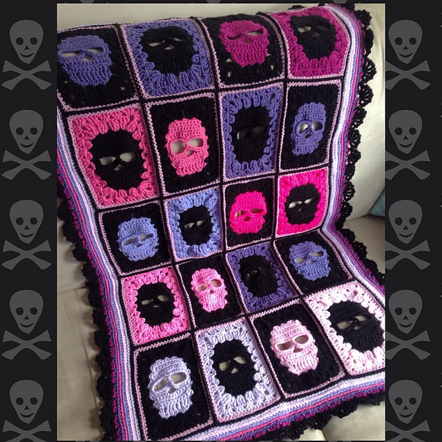 Ravelry: Skull blanket pattern by Dolly Daydream Crochet