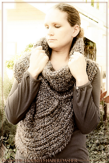Huntress Cowl Cross-Body Vest