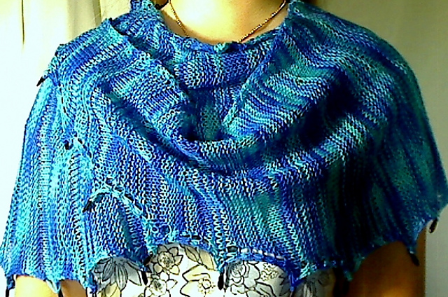 Creature Feature  Wings & Claws Shawlette