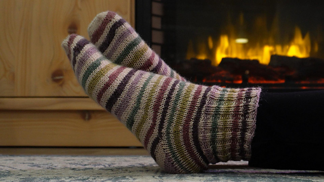 Customizable Toe-Up Socks