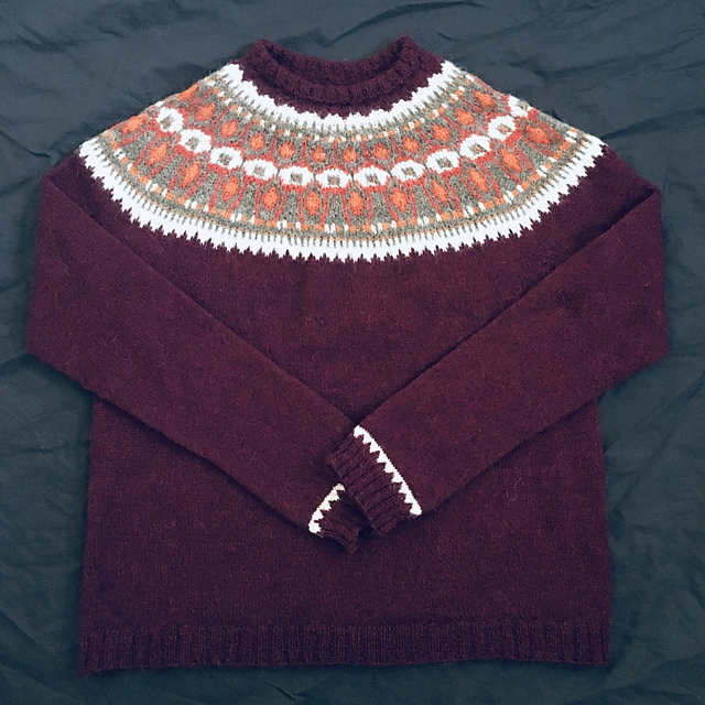 Yokepullover Hafrún